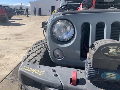 Passenger Headlight VIN W 6th Digit Jk Body Halogen Fits 07-18 WRANGLER 1074313