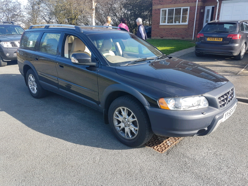 Volvo xc70 cross country