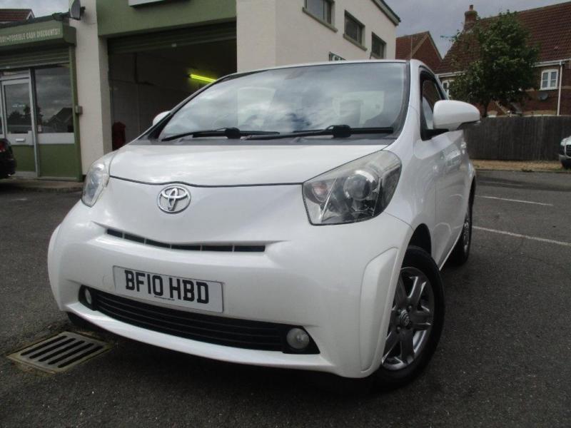Toyota iq 2010