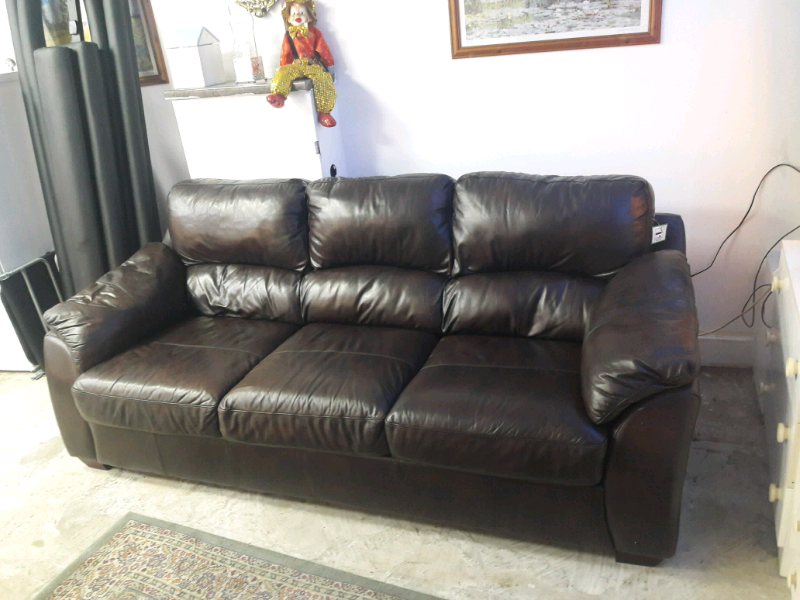 Sfs italian brown leather 3&2 seater sofas in Hull, East Yorkshire