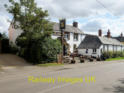 Photo Pub 6x4 The Rose and Crown Hartwell c2018