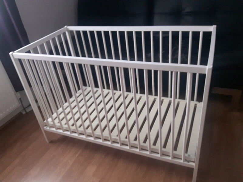 FREE Ikea  Baby  Cot  in Kirkcaldy Fife Gumtree