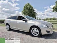 2025 Volvo V60 1.6 T4 SE Lux Nav Estate 5dr Petrol Powershift Euro 5 (180 ps) Es