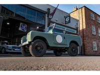 1969 Land Rover Series 2A SWB 88 canvas top SUV DIESEL Manual