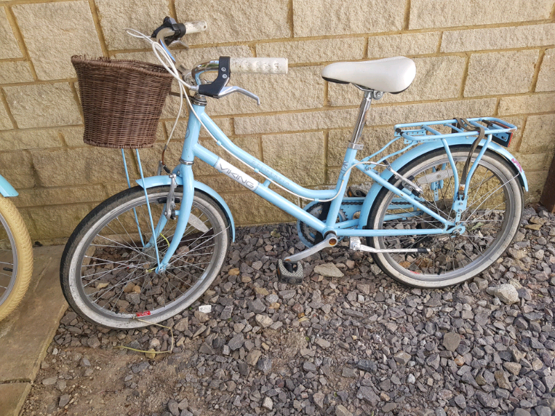 Girls vintage style Viking bike with Basket in Swindon, Wiltshire Gumtree