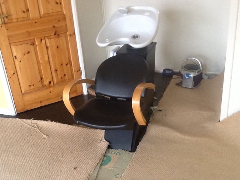 Hairdressing sink and chair for sale like new ! in Bessbrook, County