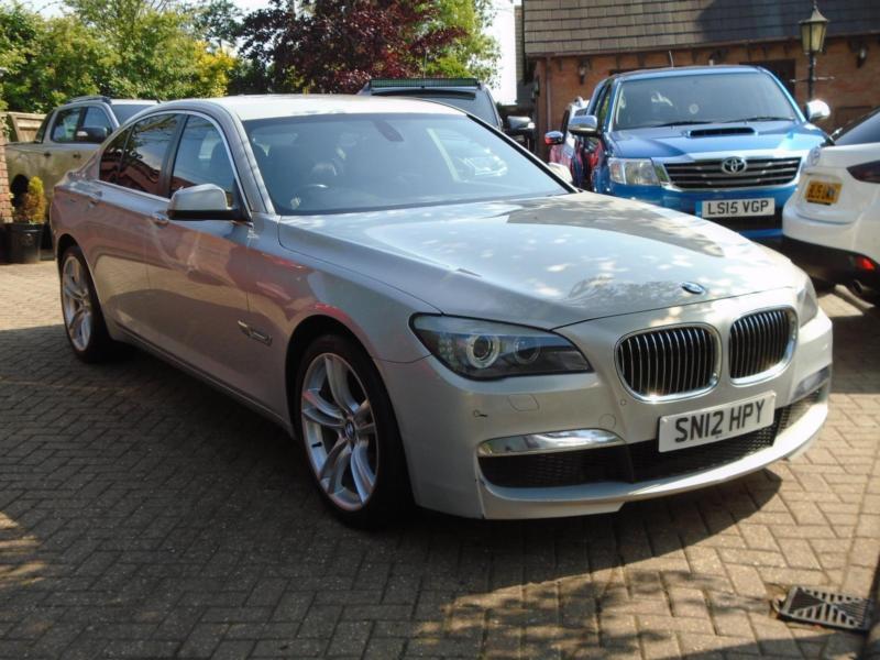 Характеристики bmw 730