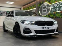 BMW 3 SERIES 318i M SPORT [3X SERVICES, SAT NAV, LEATHER, BODY KIT & REAR CAMERA