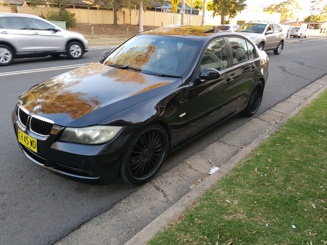 Bmw 320i black