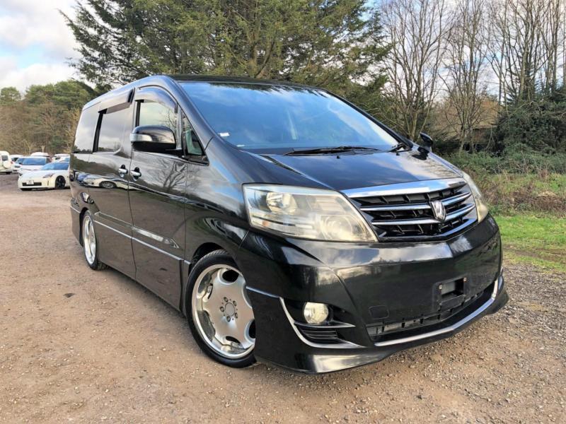 Toyota estima 3
