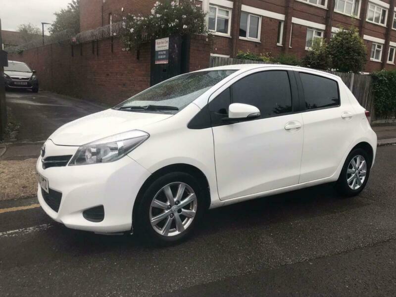 Toyota yaris 2013