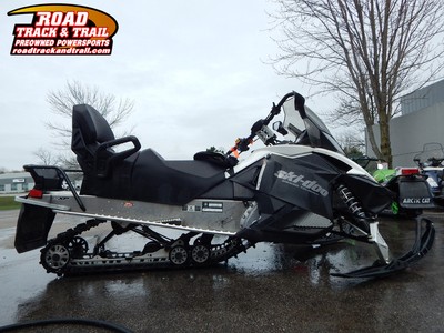 2014 Ski-Doo Grand Touring Sport 550F White