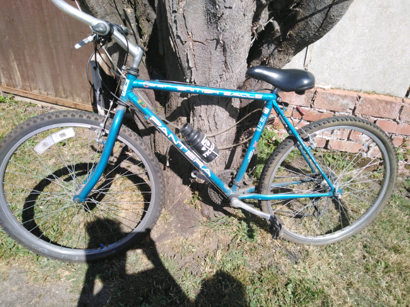 Bike mountain green blue mens adult in Leicester, Leicestershire