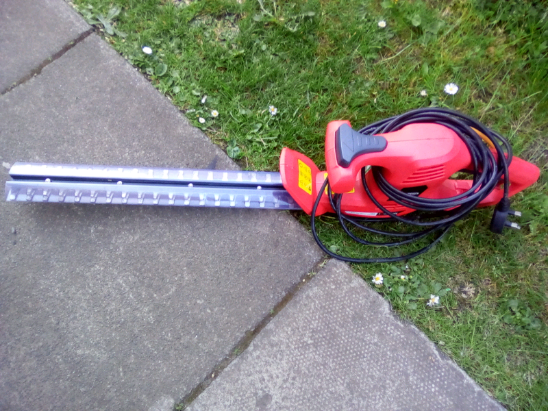 Sovereign hedge trimmer in Perth, Perth and Kinross Gumtree