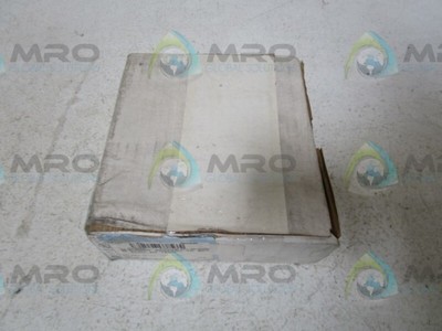 BURNDY KK3A36U-4N TERMINAL LUG * NEW IN BOX *