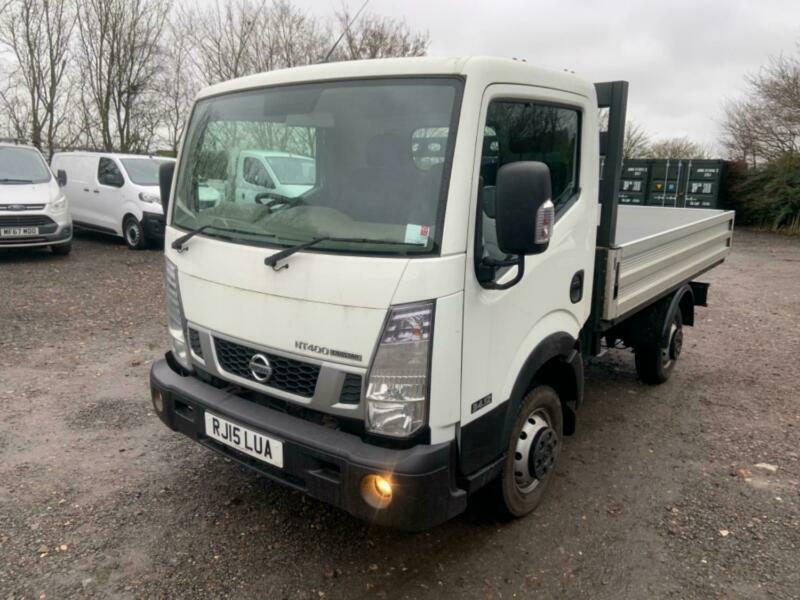 Nissan cabstar 2015