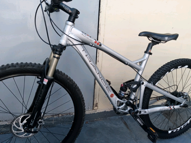 Giant Full suspension mountain bike | in Barry, Vale of Glamorgan | Gumtree