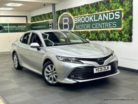 Toyota Camry 2.5 VVT-I DESIGN [SAT NAV, REVERSE CAMERA]