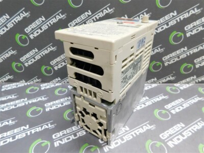 USED Yaskawa CIMR-V7AA20P7 Inverter Out:AC3Ph 0-230V 0-400Hz 5A 1.9kVA