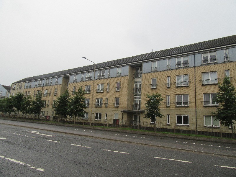 2 bedroom flat in London Road, Parkhead, Glasgow, G31 4PH in East End
