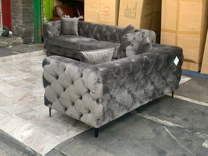 Designer Chesterfield Cleveland Sofas in Dalkeith, Midlothian Gumtree