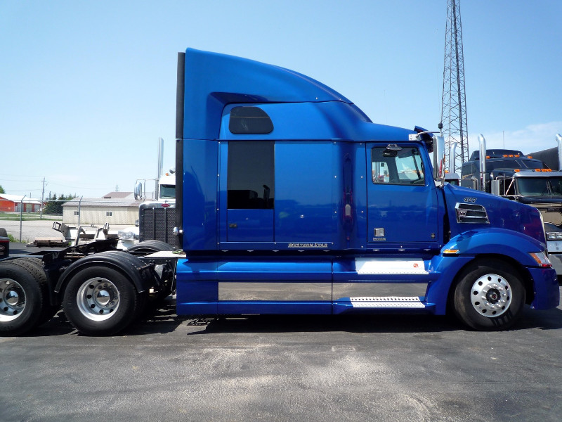 2016 Western Star 5700 XE == FULL Warranty to May 2022 ...