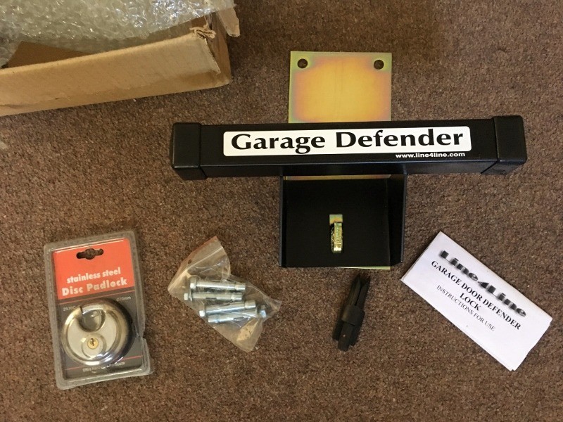 Simple Garage Door Lock Defender for Small Space