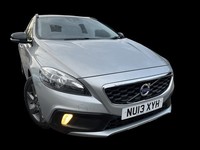 2013 Volvo V40 Cross Country SE Manual Hatchback Diesel Manual