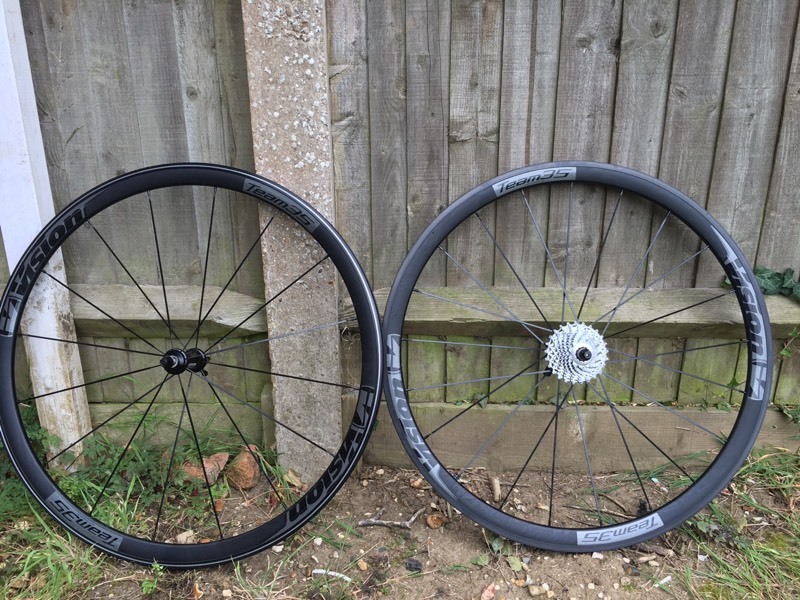 vision team 35 disc clincher road wheelset