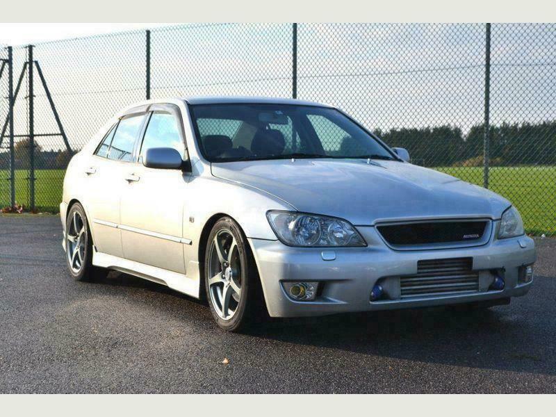 Toyota altezza лексус