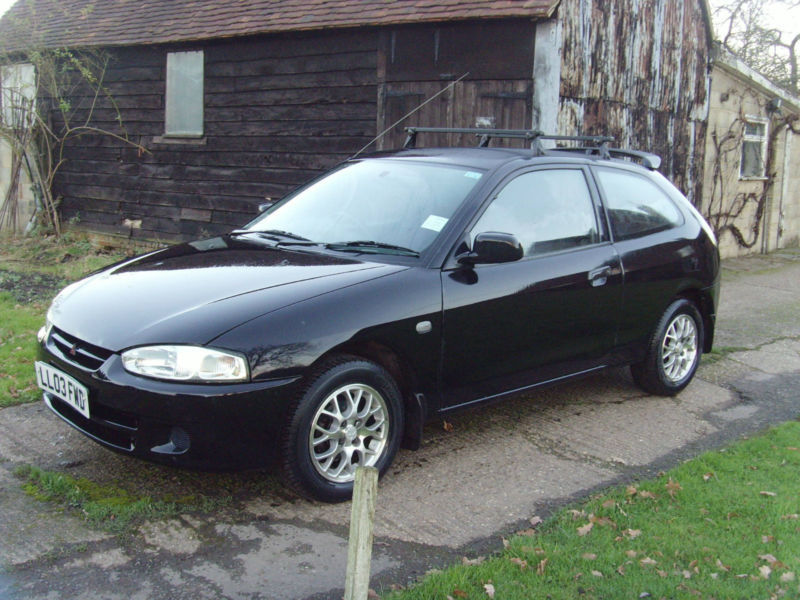 Mitsubishi colt 2003 года