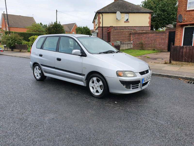 Mitsubishi space star 2003