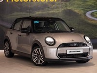 2025 MINI Cooper 1.5 C Classic 3dr Auto HATCHBACK PETROL Automatic