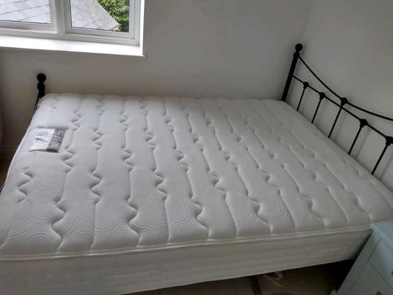 New king size mattress in Guildford, Surrey Gumtree