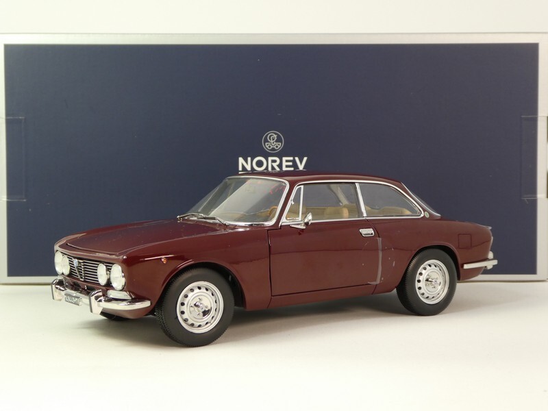 Norev Alfa Romeo 2000 Spider Red 1978 1/18 187880 | eBay