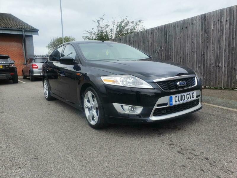 Black mondeo ford