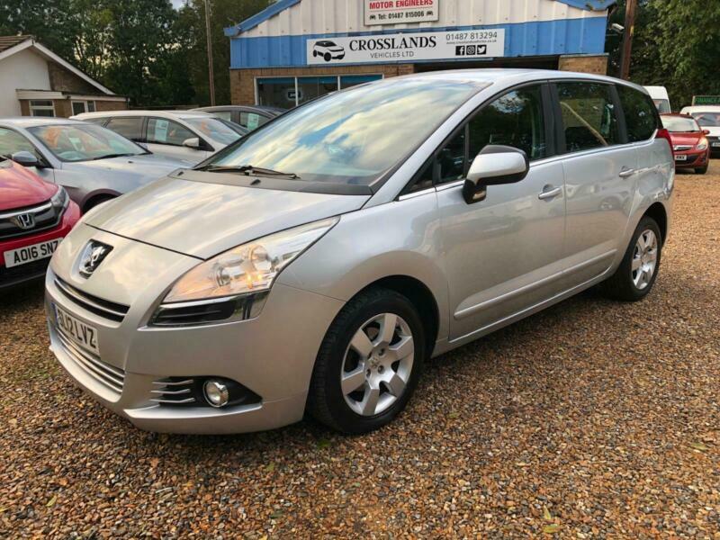 Peugeot 5008 2012