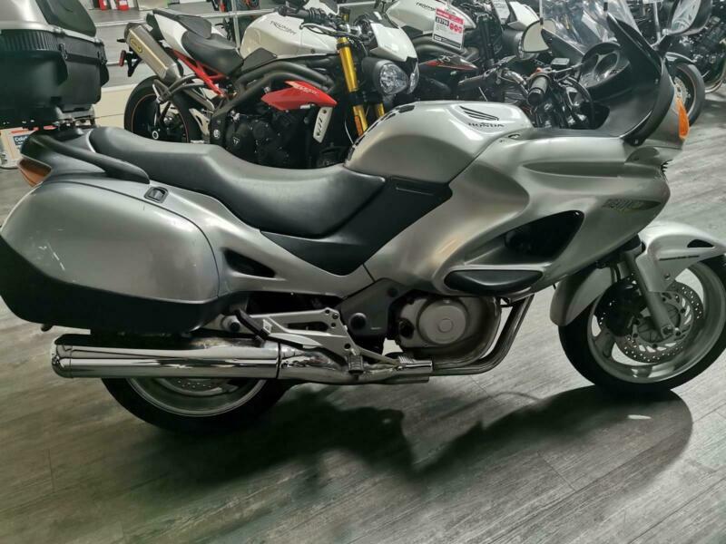 Honda nt650 deauville