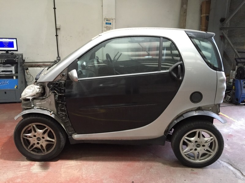 Car Fortwo 450 Breaking for engine and all parts | in Hounslow, London ...