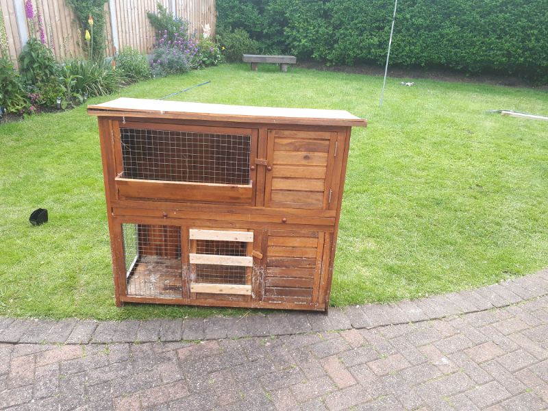 rabbit hutch free in hazel grove, manchester gumtree