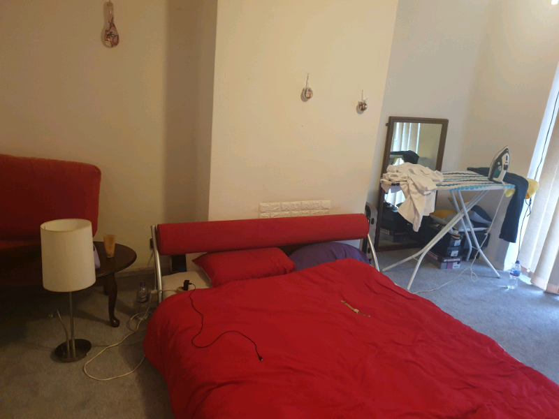 King Size Room In Watford Hertfordshire Gumtree