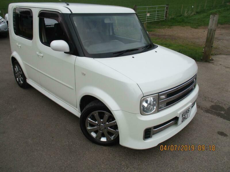 Nissan cube 2005