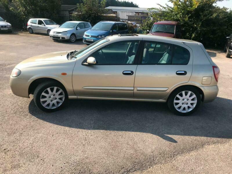 Nissan almera 2004 год