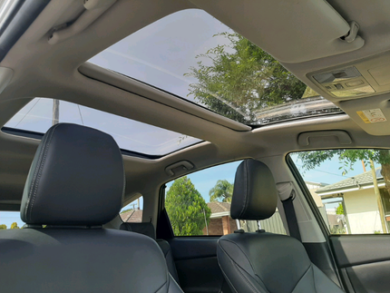 Toyota Prius V Australias First Sevenseat Hybrid