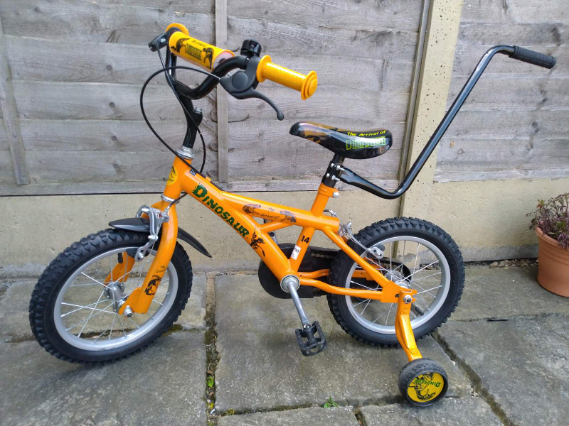 Boys Dinosaur Bike Size 14 & Stabilisers in Hinckley, Leicestershire