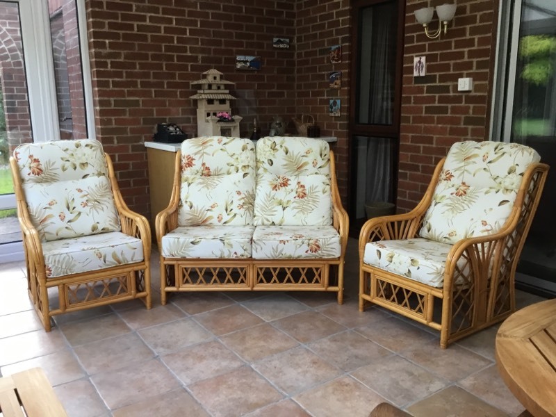 3 piece conservatory suite in Grove, Oxfordshire Gumtree