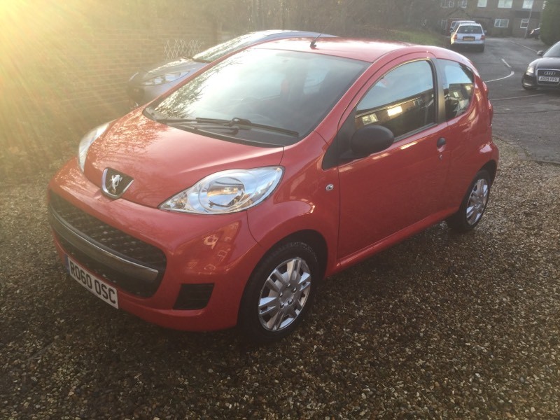 Peugeot 107 urban facelift 1.0ltr red 2010 60 plate 3 door long mot very clean little car e in