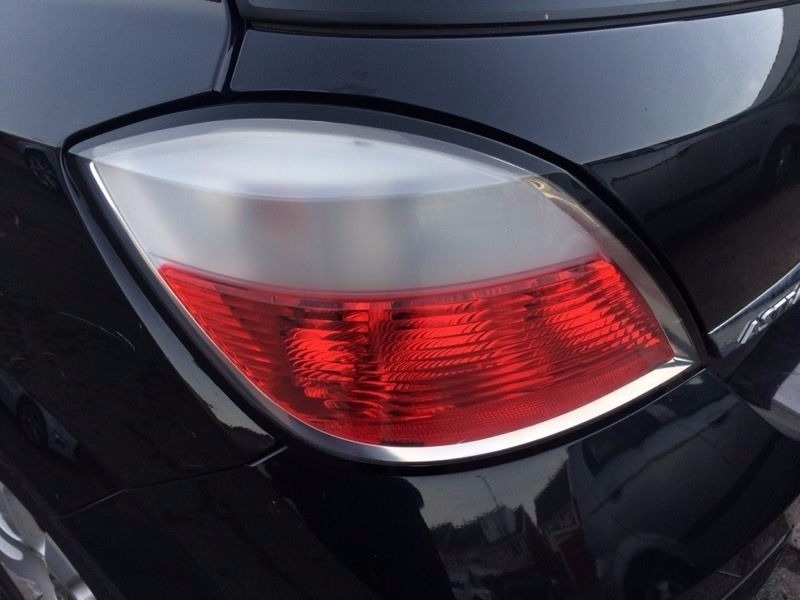 VAUXHALL ASTRA H REAR TAIL LIGHT HOLDER BULB ASSEMBLY MK5 N/S/R