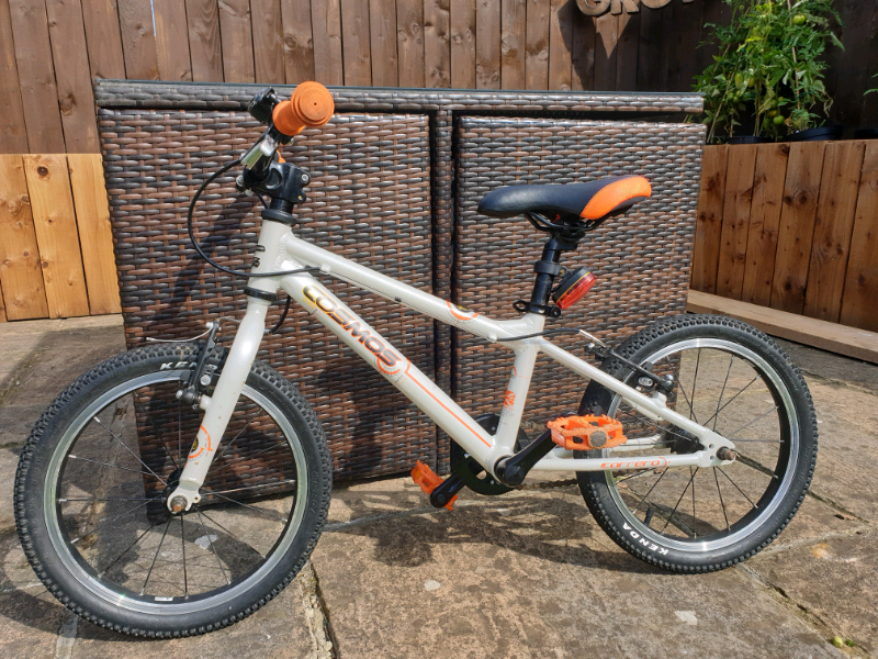 carrera cosmos 18 inch