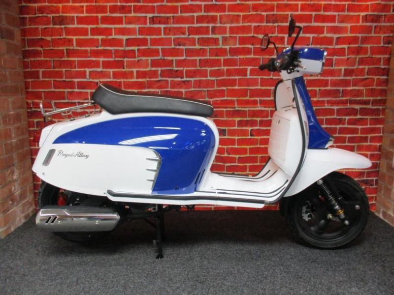 ROYAL ALLOY GT125i BRAND NEW FOR 2018 LAMBRETTA VESPA in